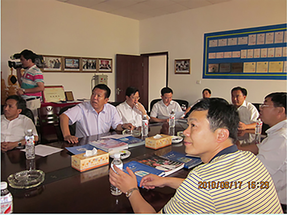 國家安監(jiān)總局副局長王德學先生蒞臨我公司檢查和指導(dǎo)工作