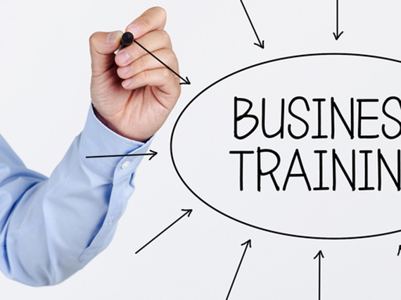 2013年中國(guó)（韶山）紅色旅游文化節(jié)300名知名企業(yè)家來(lái)我公司實(shí)地考察